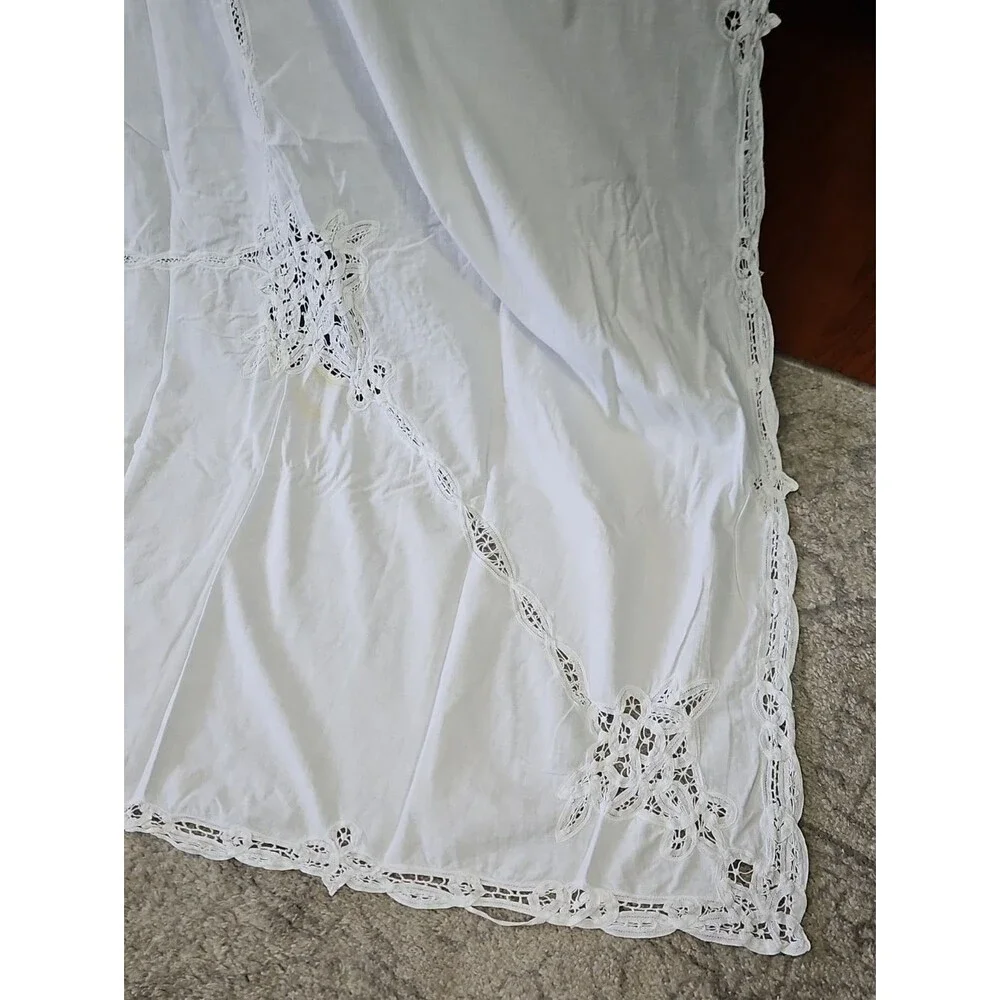 Unbranded battenburg lace